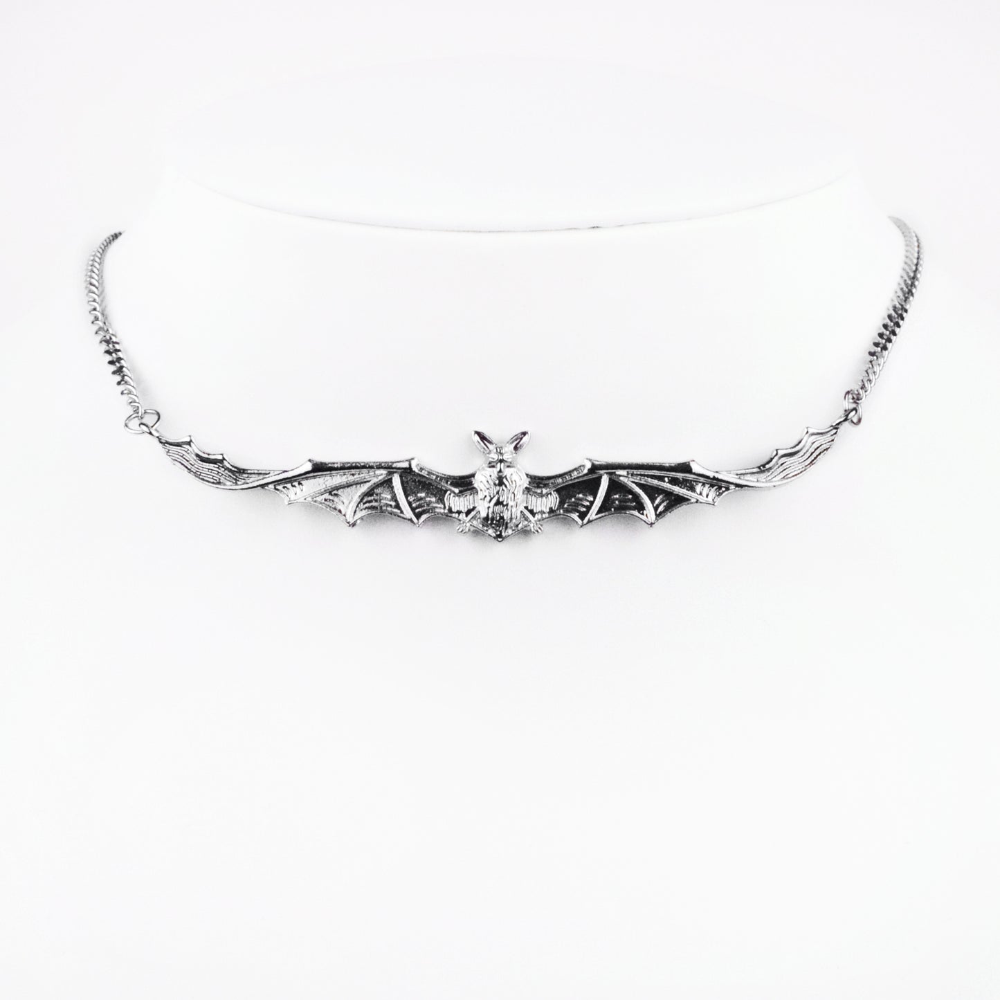 CELESTE | FLEDERMAUS CHOKER